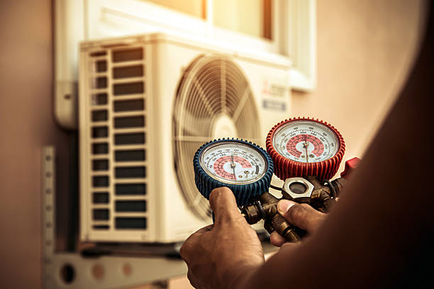 Professional Hvac technician working in Atco, NJ